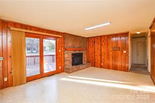 1220 Regehr Ave, Charlotte, NC 28214 - Photo 3