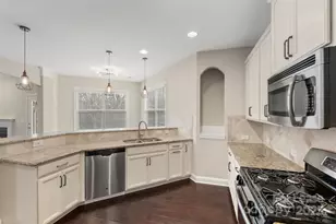 541 Daventry Ct, Clover, SC 29710 - Photo 9