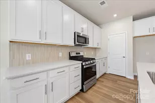 8237 Franklin Trl St, Mint Hill, NC 28227 - Photo 9