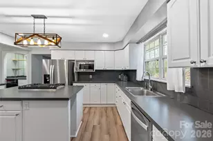 177 Country Rd, Brevard, NC 28712 - Photo 13