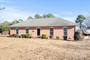 502 Jefferson St, Bennettsville, SC 29512 - Photo 1