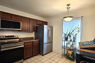 10703 Derryrush Dr, Charlotte, NC 28213 - Photo 13