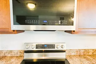 10703 Derryrush Dr, Charlotte, NC 28213 - Photo 19