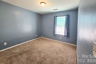 10703 Derryrush Dr, Charlotte, NC 28213 - Photo 31