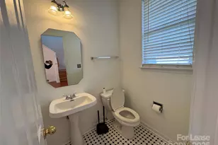 9920 Forest Run Ln, Charlotte, NC 28277 - Photo 5