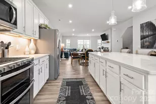 4326 Reed Crk Dr, Sherrills Ford, NC 28673 - Photo 9