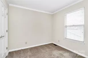 12313 Landing Green Dr, Charlotte, NC 28277 - Photo 35