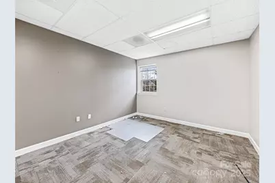 800 Beverly Hanks Center, Hendersonville, NC 28792 - Photo 21