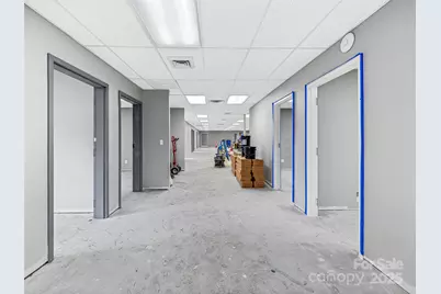 800 Beverly Hanks Center, Hendersonville, NC 28792 - Photo 9