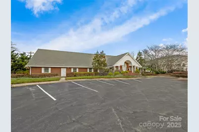 800 Beverly Hanks Center, Hendersonville, NC 28792 - Photo 1