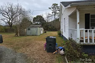 414 Spinners Dr, Cherryville, NC 28021 - Photo 3