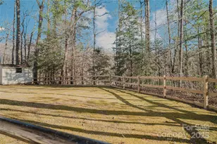 159 W Sweetbriar Ln, Etowah, NC 28729 - Photo 9