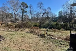 555 Falls Ave, Granite Falls, NC 28630 - Photo 1