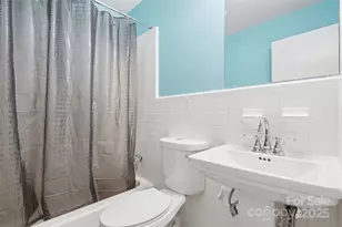 1320 Kings Cir, Shelby, NC 28150 - Photo 17