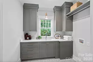 709 N Main St, Davidson, NC 28036 - Photo 21