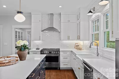 709 N Main Street, Davidson, NC 28036 - Photo 15