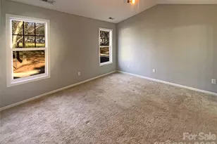 257 Doughton Ln, Charlotte, NC 28217 - Photo 11