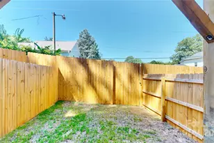 156 Mattoon St, Charlotte, NC 28216 - Photo 27