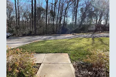 203 Payne Street, Mount Holly, NC 28120 - Photo 5