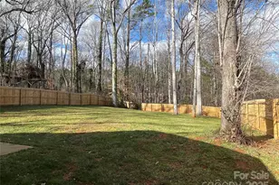 203 Payne St, Mount Holly, NC 28120 - Photo 7