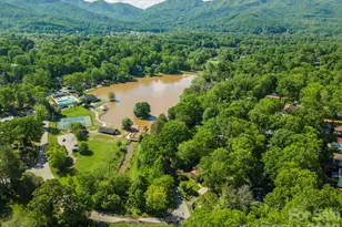416 S Cherokee Ave, Black Mountain, NC 28711 - Photo 43