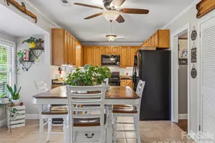 416 S Cherokee Ave, Black Mountain, NC 28711 - Photo 13