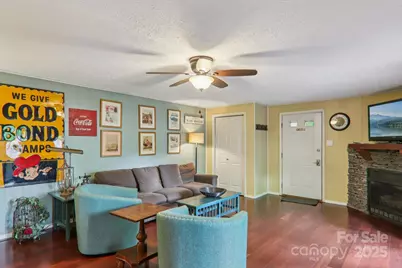 416 S Cherokee Avenue, Black Mountain, NC 28711 - Photo 25