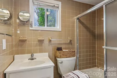 416 S Cherokee Avenue, Black Mountain, NC 28711 - Photo 31