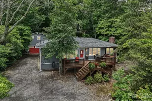 416 S Cherokee Ave, Black Mountain, NC 28711 - Photo 3