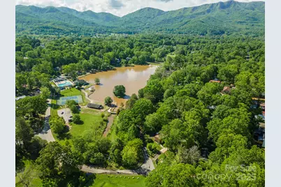 416 S Cherokee Avenue, Black Mountain, NC 28711 - Photo 41