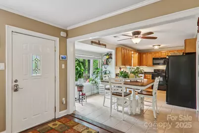 416 S Cherokee Avenue, Black Mountain, NC 28711 - Photo 15