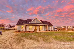 731 Kiser Rd, Bessemer City, NC 28016 - Photo 1