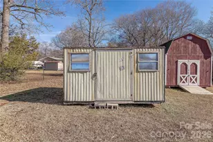 107 Valley Ave, Clover, SC 29710 - Photo 15