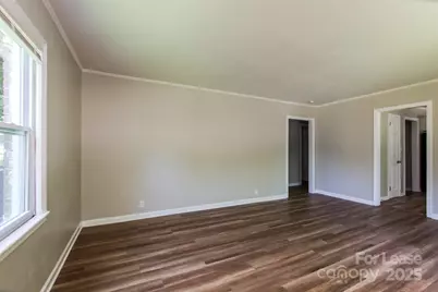 815 Wilbrown Circle, Charlotte, NC 28217 - Photo 3