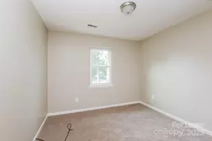 11804 Larkridge Ct, Charlotte, NC 28226 - Photo 13