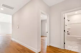 697 S Grove St, Lincolnton, NC 28092 - Photo 7