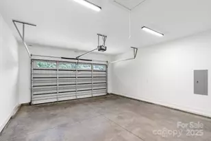 697 S Grove St, Lincolnton, NC 28092 - Photo 25