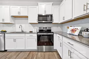639 13th Ave Dr NE, Hickory, NC 28601 - Photo 5