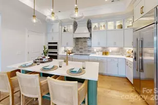 4156 Crk Brg Cir, Charlotte, NC 28213 - Photo 3