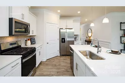 7641 Bainbridge Road, Sherrills Ford, NC 28673 - Photo 7