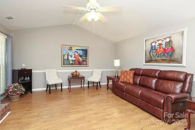 9900 Colvard Circle, Charlotte, NC 28269 - Photo 13