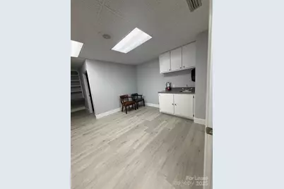 1473 Dale Earnhardt Boulevard, Kannapolis, NC 28083 - Photo 11