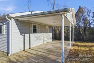 1206 3 Way Ln, Lenoir, NC 28645 - Photo 7