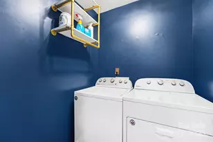 3518 Balsam Tree Dr, Charlotte, NC 28269 - Photo 7