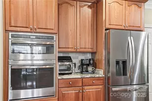 506 Ballymote Ct, Matthews, NC 28104 - Photo 7