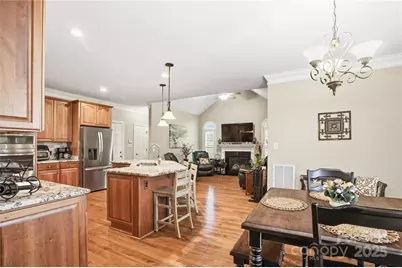 506 Ballymote Court, Matthews, NC 28104 - Photo 9