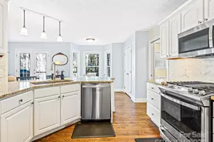 105 Boyd Dr, Flat Rock, NC 28731 - Photo 27