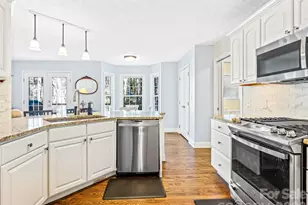 105 Boyd Dr, Flat Rock, NC 28731 - Photo 27