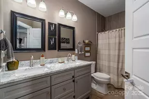 1261 10th St Pl NW, Hickory, NC 28601 - Photo 21