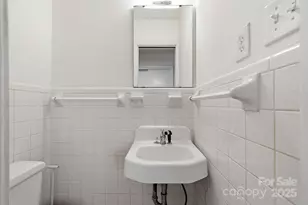 138 Kingsway Cir, Charlotte, NC 28214 - Photo 35